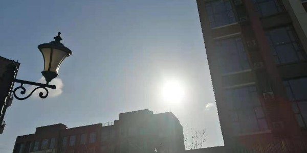 睿寂行空壓機(jī)溫馨提醒：雪后路滑，謹(jǐn)慎上路！